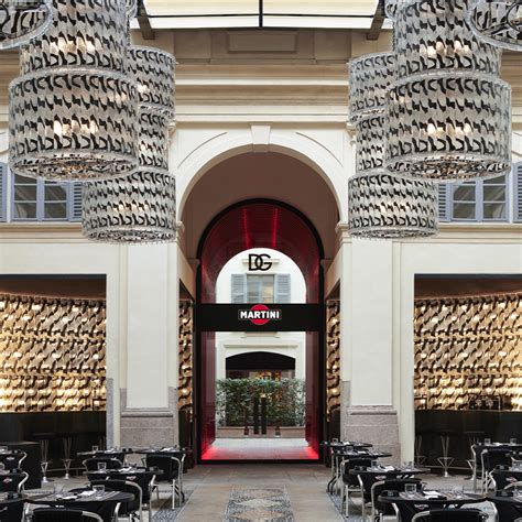 dolce gabbana restaurant milan